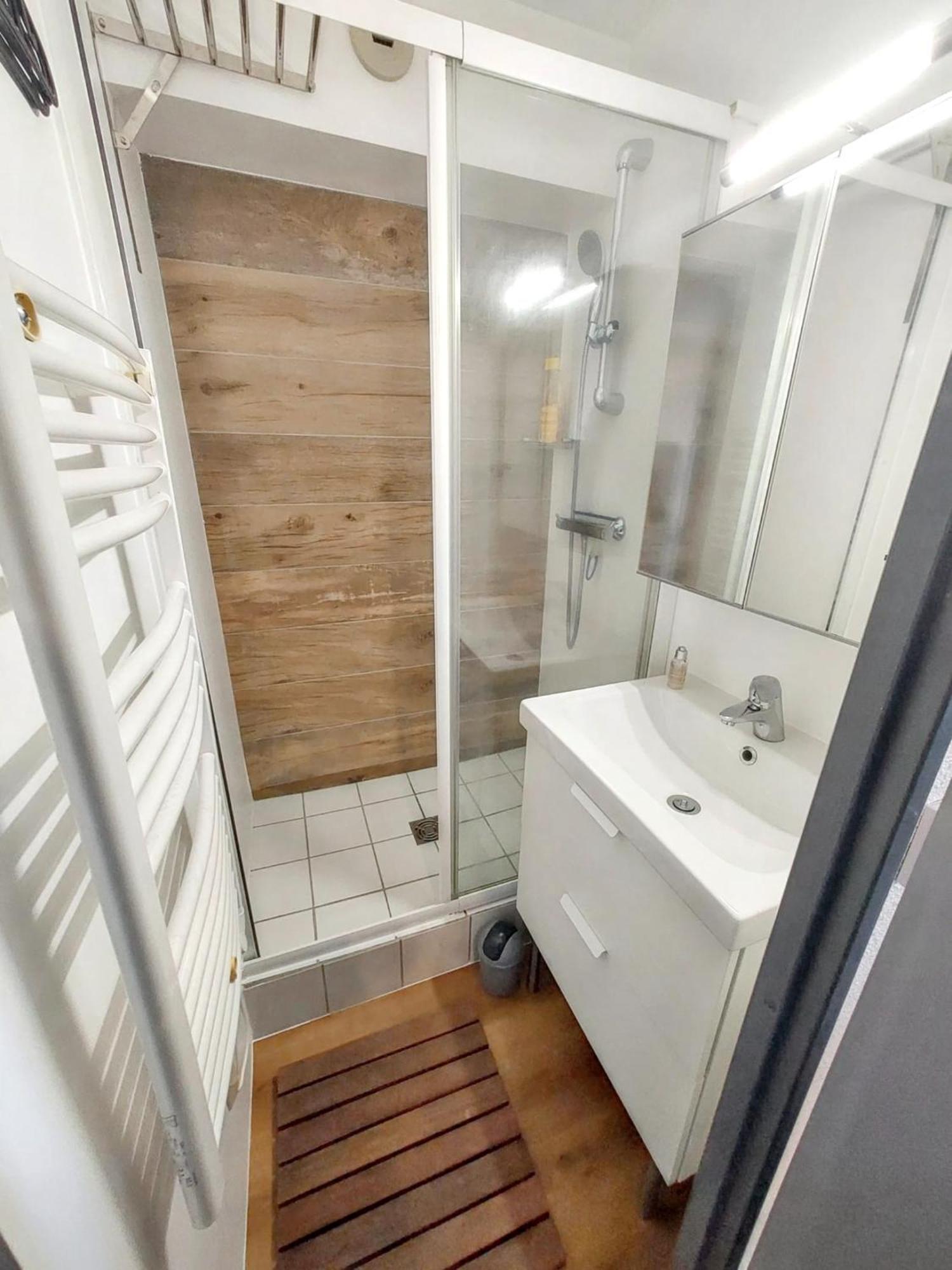 Appartement Confortable A L'Alpe D'Huez De 27 M² Avec Vue Montagne Bagian luar foto